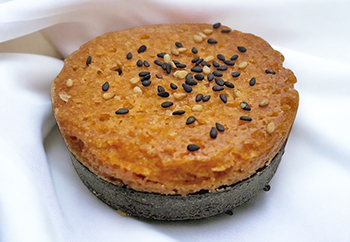 Cheesecake al sesamo nero